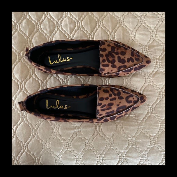 Lulu’s Leopard Print Emmy Pointed Flats - Picture 1 of 6